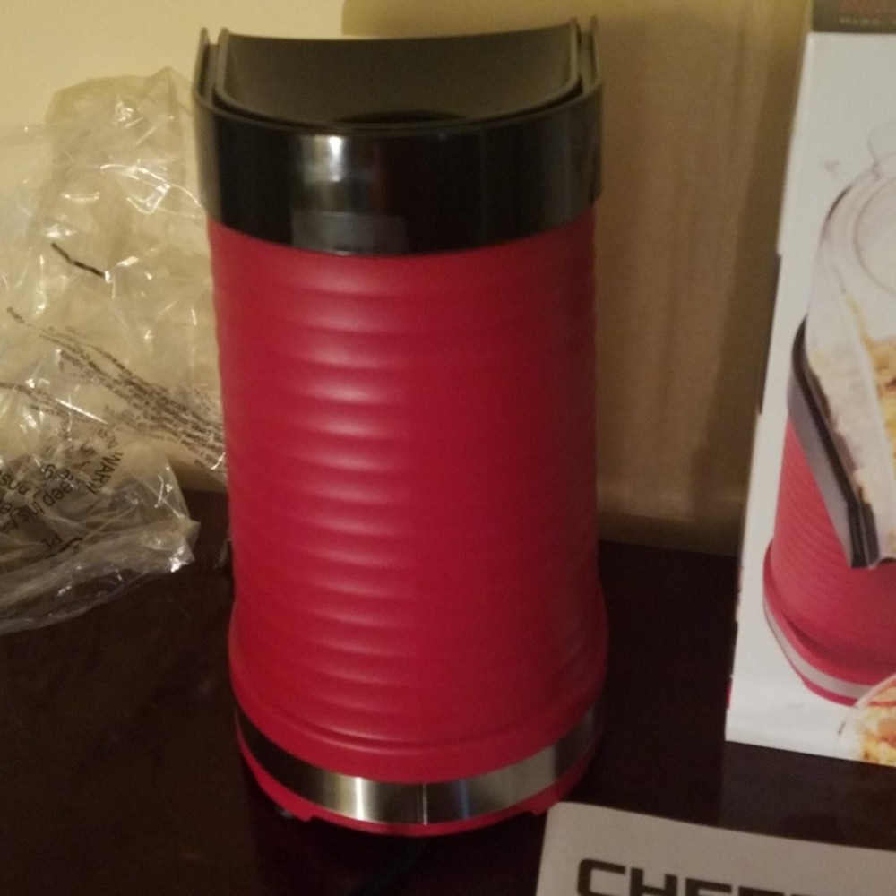 Chefman Hot Air Popcorn Maker 12 Cups - Picture 6 of 8